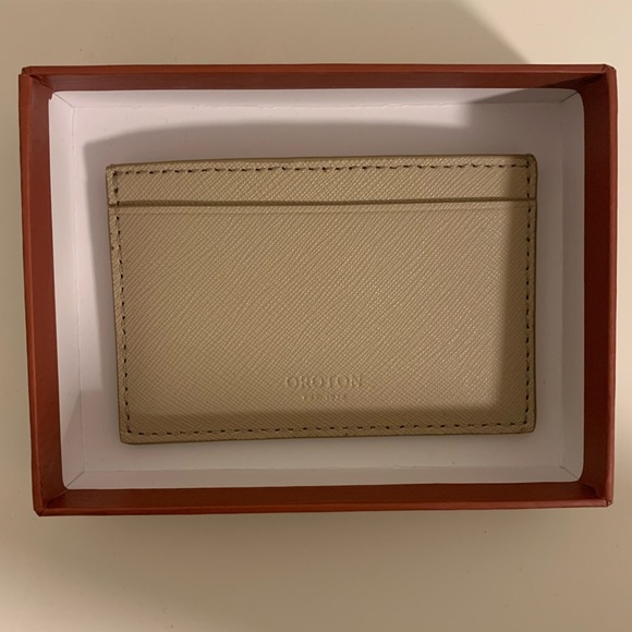 Oroton - 3 Card Sleeve Pouch in Fawn - Picture 9 of 11